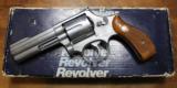 Smith & Wesson 686 No Dash CS-1 4" Stainless Steel 6 Shot 357 Magnum Revolver - 1 of 25