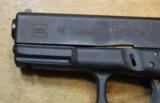 Glock 19 9mm with One 10 Round Magazine - 10 of 25