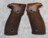 Karl Nill Sig Sauer P226 Wood Pistol Grips Early before Logo - 1 of 25