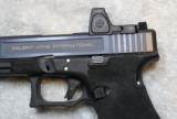 Salient Arms (Tier 2) Glock 17 9mm with RMR06 with Hard Case - 10 of 25