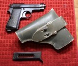 Beretta 1934 Made 1938 380 w Italian Army Holster.
All serial numbers match to include barrel - 2 of 25