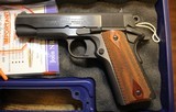 Colt 1911 (1991) Combat Commander 9mm Blue 04610 - 3 of 23