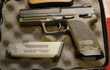 Heckler & Koch HK USP 40 S&W with upgrades with 6 mags - 2 of 25