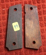 Factory Colt NO LOGO Laminate 1911 Grips off of a modern Colt Full Size 1911.  - 2 of 4