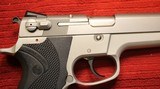 Smith & Wesson 5903 9mm with one factory magazine - 4 of 25