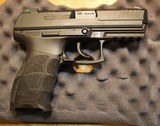 Heckler & Koch P30 LEM Lite with Night Sights Two 15 Round Magazines and and additional Factory Threaded Barrel - 6 of 20