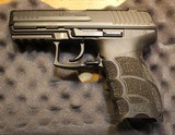 Heckler & Koch P30 LEM Lite with Night Sights Two 15 Round Magazines and and additional Factory Threaded Barrel - 7 of 20