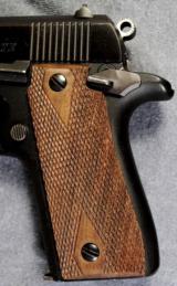 COLT 380 GOVERNMENT DOUBLE-DIAMOND WALNUT GRIPS - 2 of 4