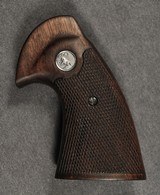 COLT FACTORY OFFICERS MODEL MATCH / TROOPER / 3-5-7 MODEL 2nd GENERATION TARGET GRIPS - 3 of 9
