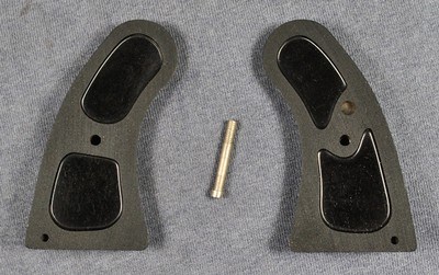 COLT FACTORY POLICE POSITIVE / POLICE POSITIVE SPECIAL HARD RUBBER GRIPS - Image 4 of 7