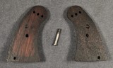 COLT FACTORY POLICE POSITIVE / POLICE POSITIVE SPECIAL / DETECTIVE SPECIAL PRE-WAR WALNUT GRIPS - Image 2 of 4