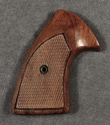 COLT FACTORY DETECTIVE SPECIAL / COBRA WRAP-AROUND GRIPS - 2 of 7