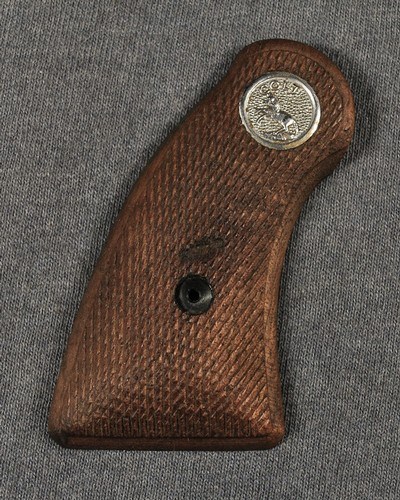 COLT FACTORY 1st ISSUE AGENT and COURIER GRIPS - Image 2 of 7