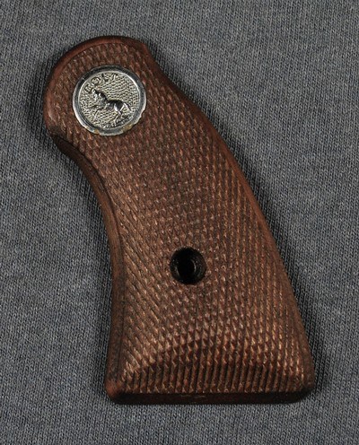 COLT FACTORY 1st ISSUE AGENT and COURIER GRIPS - Image 3 of 7