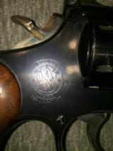 Smith and Wesson model 17, 22 pistol - 5 of 6