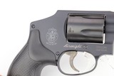 Smith & Wesson Airweight Model 442-2 - 8 of 12