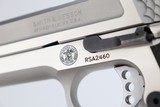 Excellent Smith & Wesson Performance Center 945-1 - Full Size 5