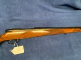 Weatherby Mark V 300 WBY-MAG Left handed 26 inch barrel - 3 of 12