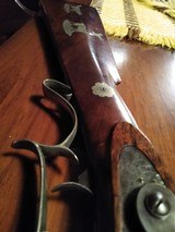 Beautiful Signed Kentucky / Pennsylvania Percussion Rifle Multiple Silver and Brass Inlays - 9 of 15