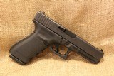 Glock 21 Gen 3 semi-automatic pistol in .45 ACP