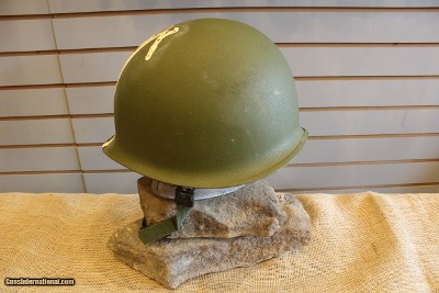 US GI M1 Helmet, fiber liner, rear seam, fixed bale - Image 3 of 10