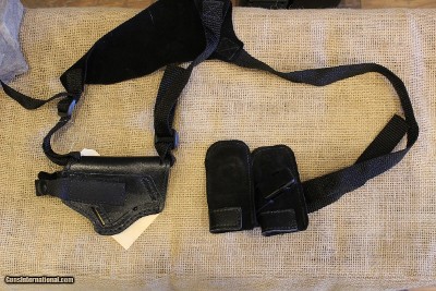 Versa Carry zero-bulk holster