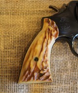 Smith & Wesson 10 5 in .38 Special - 12 of 17