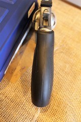 Smith & Wesson 686-6 in .357 Magnum - 12 of 15