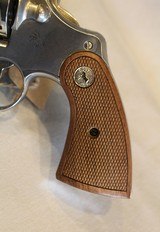 Colt Python SP2WCTS in .357 Magnum - 3 of 15