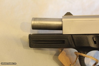 Smith & Wesson SW9VE in 9mm - Image 10 of 14