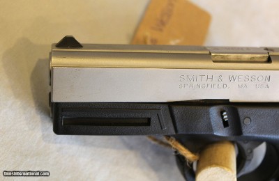 Smith & Wesson SW9VE in 9mm - Image 8 of 14