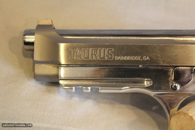 Taurus 92 in 9mm Luger - Image 13 of 18