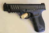 Stoeger STR-9F STR-9F Full size pistol in 9mm - 8 of 16