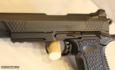 WILSON COMBAT SFX9 FULL SIZE 9MM 5'' 15-RD SEMI-AUTO PISTOL - Image 9 of 17