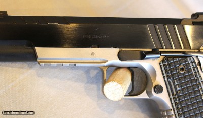 SPRINGFIELD ARMORY 1911 EMISSARY 45 AUTO 5'' SEMI-AUTO PISTOL - Image 9 of 14