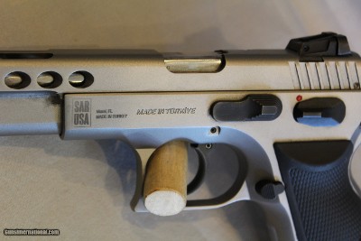 Sarsilmaz Arms P8L in 9mm 4.6