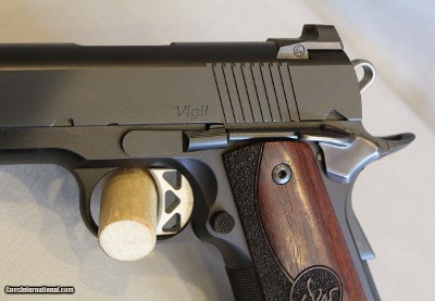 Dan Wesson Vigil in 9mm - Image 5 of 13