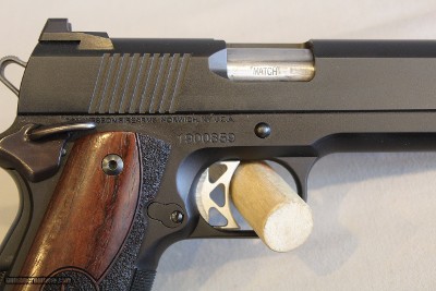 Dan Wesson Vigil in 9mm - Image 9 of 13