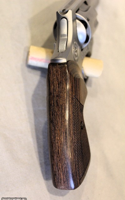 Taurus 856 Executive Grade 38 Spl 3'' 6-Rd Revolver - Image 11 of 15