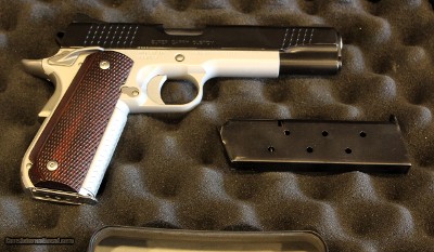 Two-Tone Kimber Super Carry Custom 1911 in .45 ACP