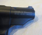 Smith & Wesson Governer in .45 Colt, .45 ACP & .410GA - 4 of 13