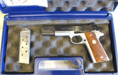 Colt Custom M1991A1 in .45ACP 5