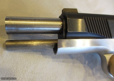 Colt Custom M1991A1 in .45ACP 5