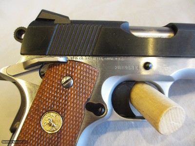 Colt Custom M1991A1 in .45ACP 5