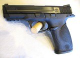 Smith & Wesson M&P 40 in 40 S&W - 7 of 15