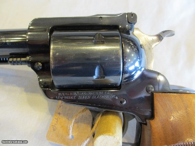 Ruger New Model Blackhawk in .44 Magnum 7.5