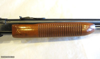 Remington Fieldmaster 572 in 22 S/L/LR - Image 5 of 23