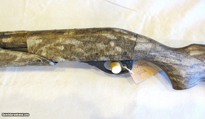 Remington 870 in 12 GA with chokes and extra barrel - Image 16 of 20