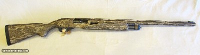 Remington 870 in 12 GA with chokes and extra barrel - Image 8 of 20