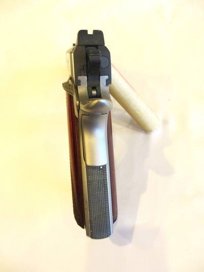 Kimber Two-Tone Custom II 1911 in 45 ACP - Image 9 of 13